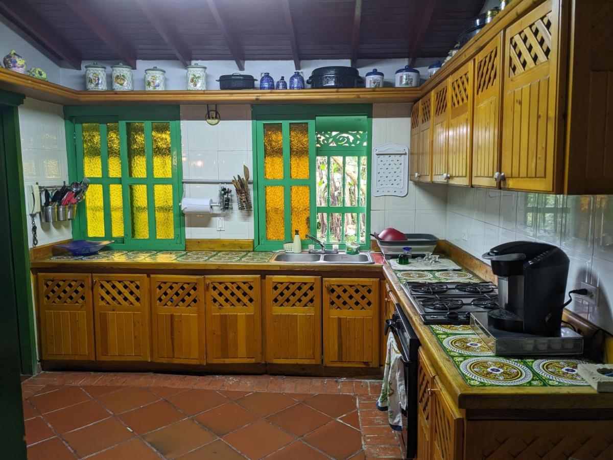 Casa Finca Paititi San Antonio エクステリア 写真